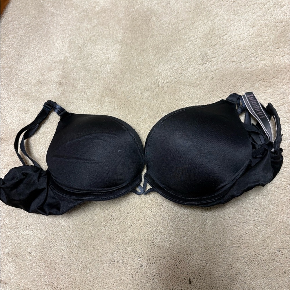 Victoria's Secret Classic Black Push-Up Bra